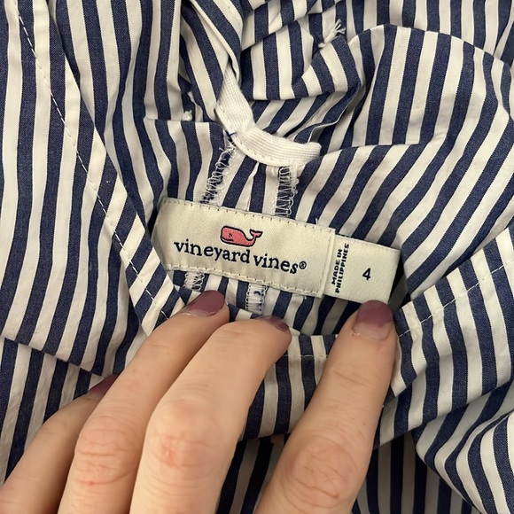 EUC VINEYARD VINES tank - Picture 3 of 3